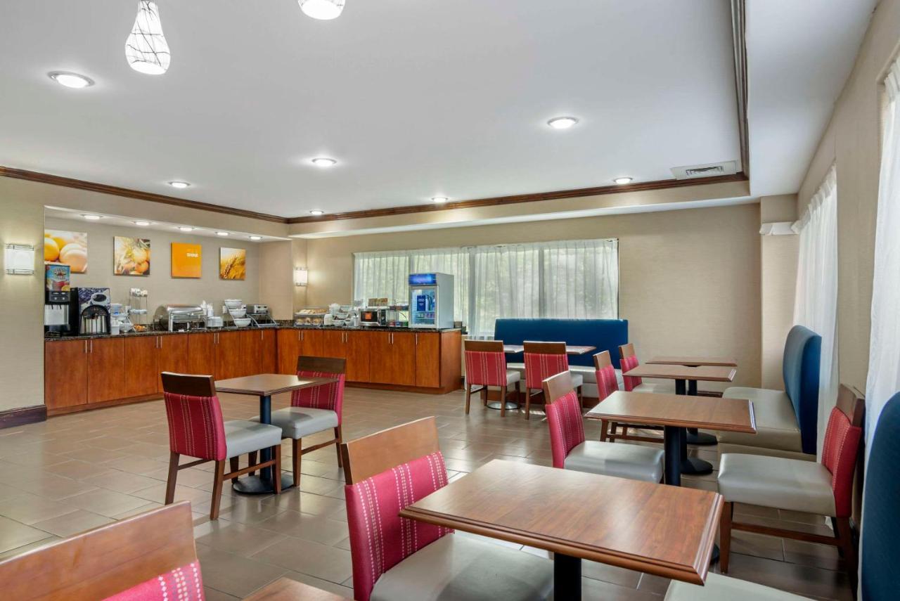 Comfort Suites At Kennesaw State University Экстерьер фото