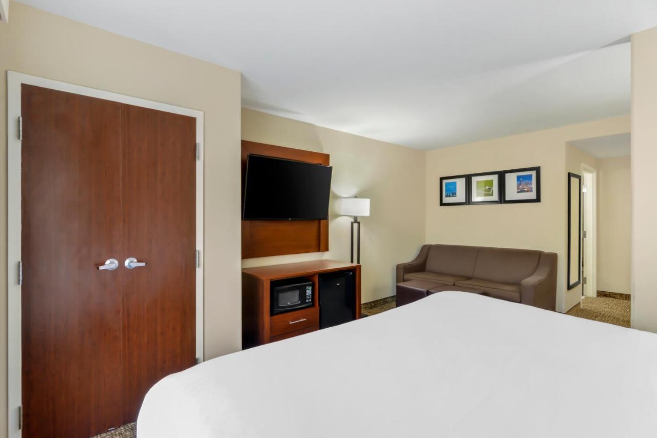 Comfort Suites At Kennesaw State University Экстерьер фото